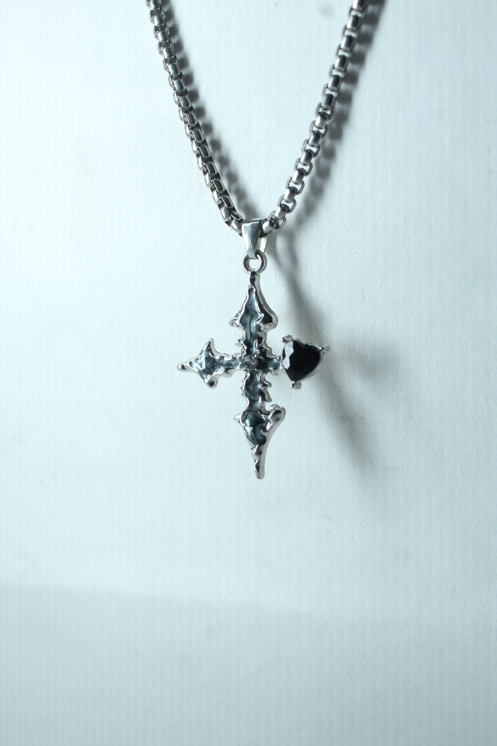 Grey melting cross