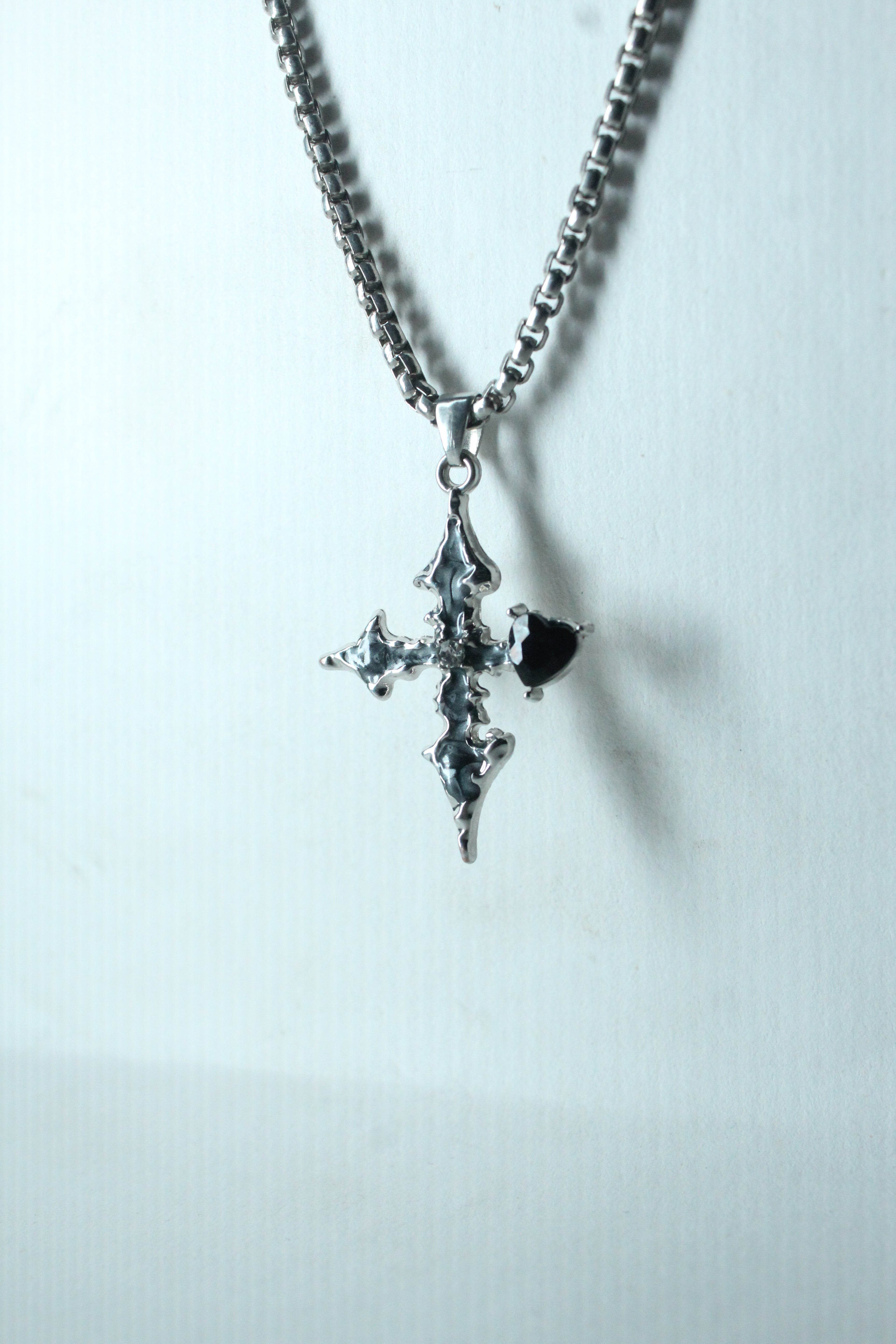 Grey melting cross